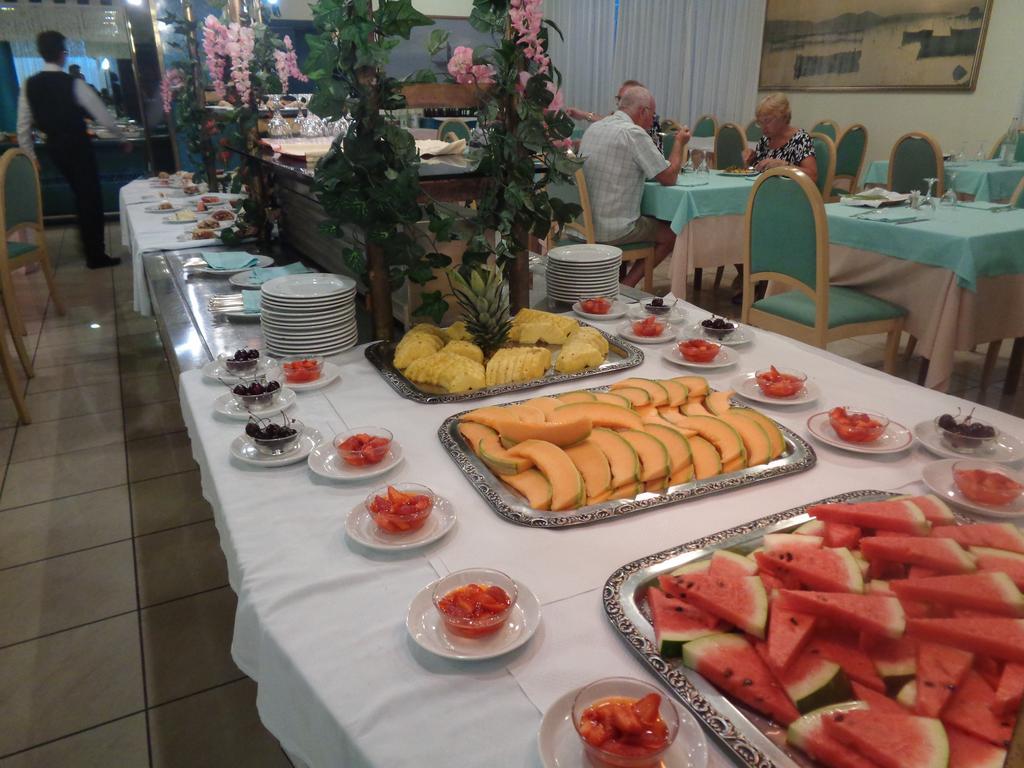 Hotel Ambasciatori Palace Τζεσόλο Λίντο Εξωτερικό φωτογραφία