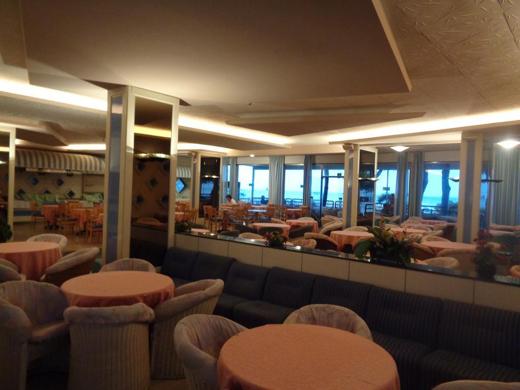 Hotel Ambasciatori Palace Τζεσόλο Λίντο Εξωτερικό φωτογραφία