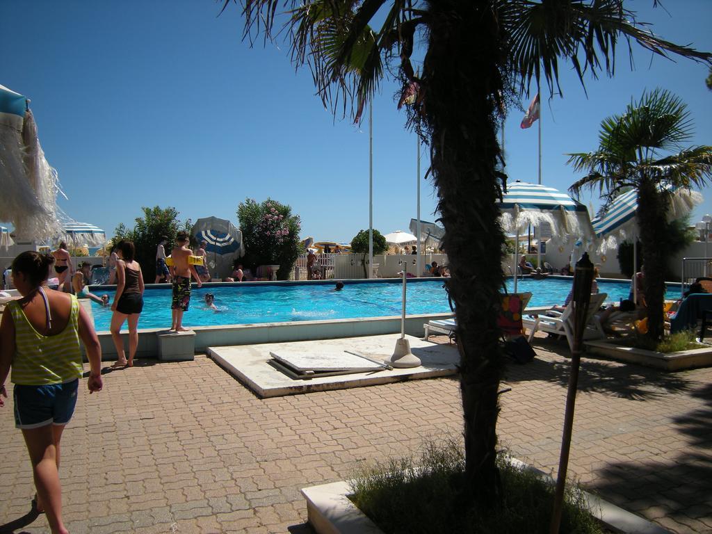 Hotel Ambasciatori Palace Τζεσόλο Λίντο Εξωτερικό φωτογραφία